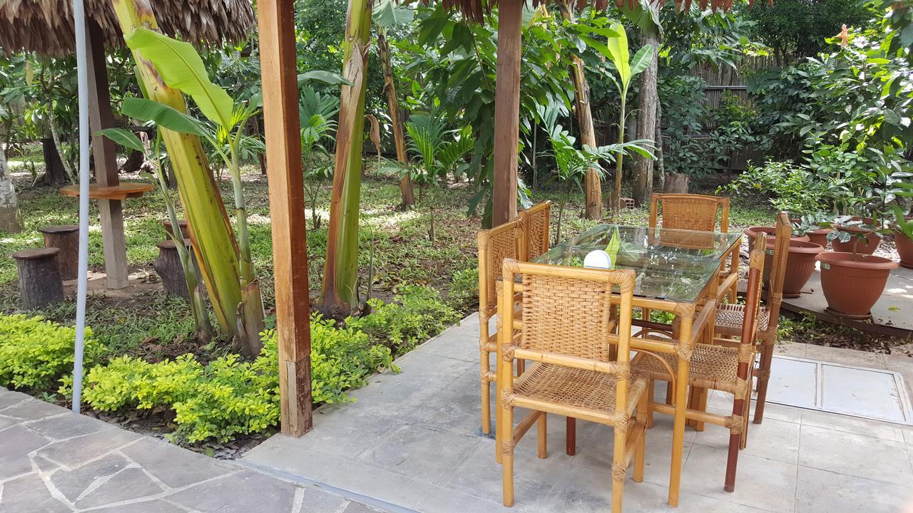 La Floresta Tarapoto Hostal Екстериор снимка