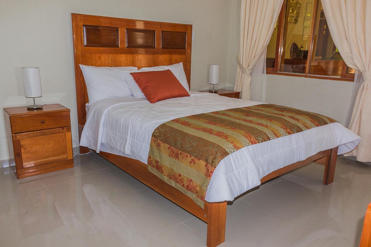 La Floresta Tarapoto Hostal Екстериор снимка