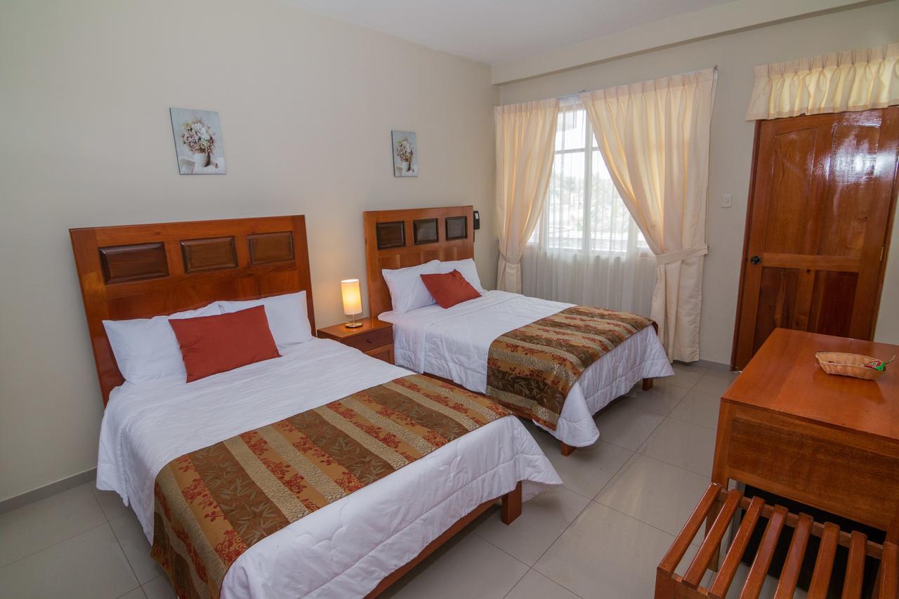 La Floresta Tarapoto Hostal Екстериор снимка