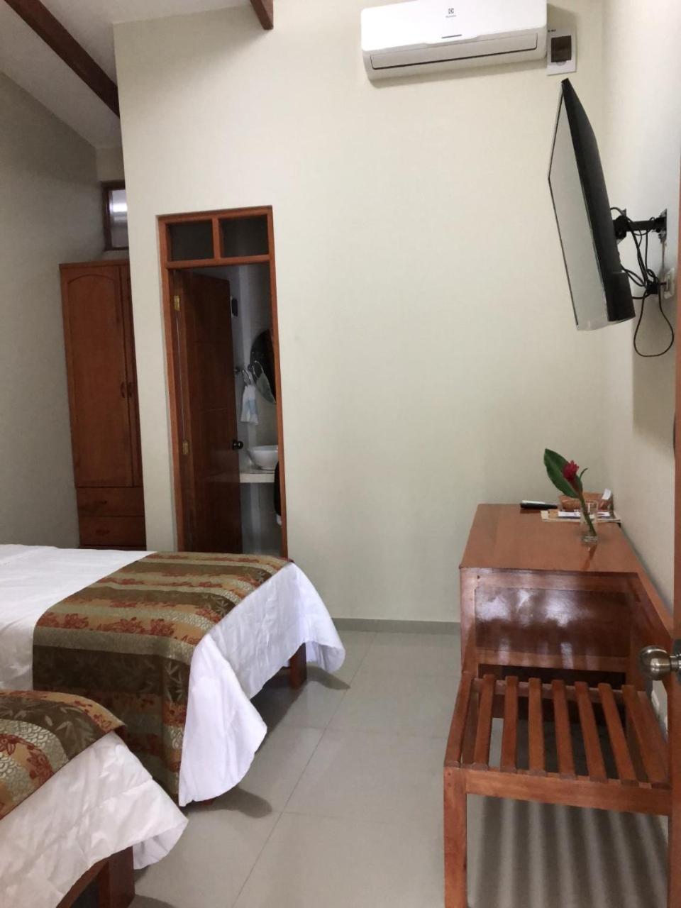 La Floresta Tarapoto Hostal Екстериор снимка